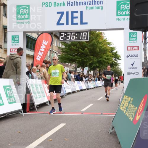 21.09.2025 - PSD Bank Halbmarathon Strokosch-Dieckow http://msf.ph/oto/8935395 21.09.2025 12:35:42 Ziel 1697, 2524, 2647, 3508, 3788 meine-sportfotos.de