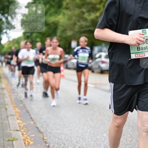 21.09.2025 - PSD Bank Halbmarathon Dr. Thomas Lammeyer http://msf.ph/oto/8935433 21.09.2025 10:58:32 Laufen 61 meine-sportfotos.de