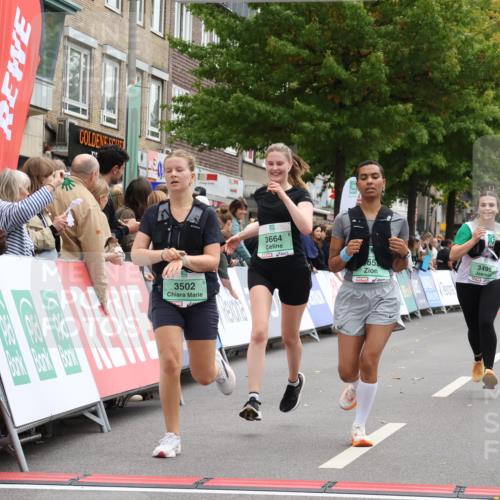 21.09.2025 - PSD Bank Halbmarathon Strokosch-Dieckow http://msf.ph/oto/8935438 21.09.2025 12:35:55 Ziel 3404, 3499, 3502, 3650, 3664 meine-sportfotos.de