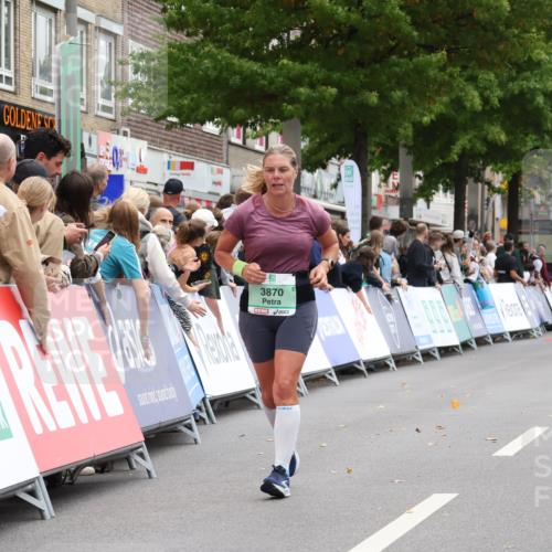 21.09.2025 - PSD Bank Halbmarathon Strokosch-Dieckow http://msf.ph/oto/8935474 21.09.2025 12:36:31 Ziel 3870 meine-sportfotos.de