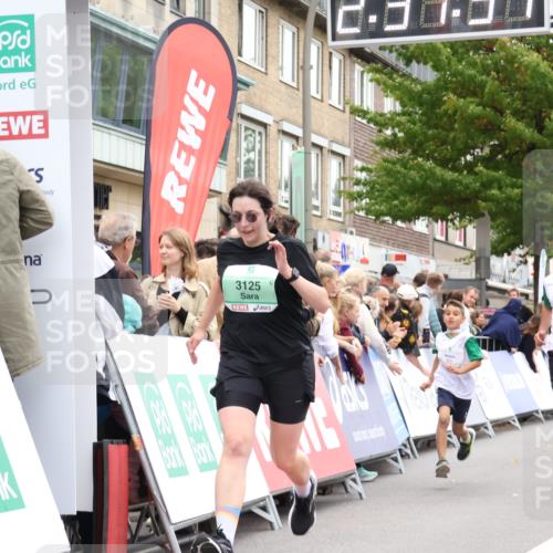 21.09.2025 - PSD Bank Halbmarathon Strokosch-Dieckow http://msf.ph/oto/8935536 21.09.2025 12:37:01 Ziel 3035, 3125, 4012 meine-sportfotos.de