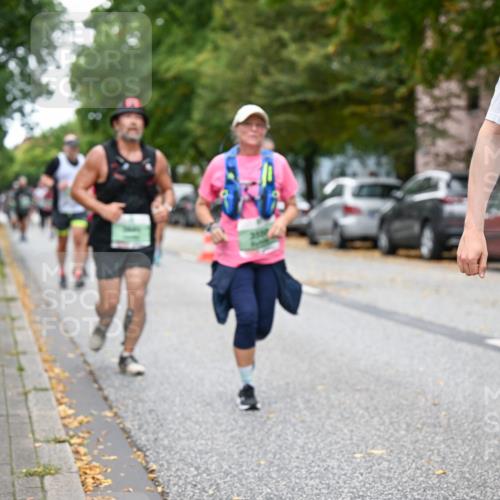 21.09.2025 - PSD Bank Halbmarathon Dr. Thomas Lammeyer http://msf.ph/oto/8935575 21.09.2025 10:58:53 Laufen 3589, 3602 meine-sportfotos.de