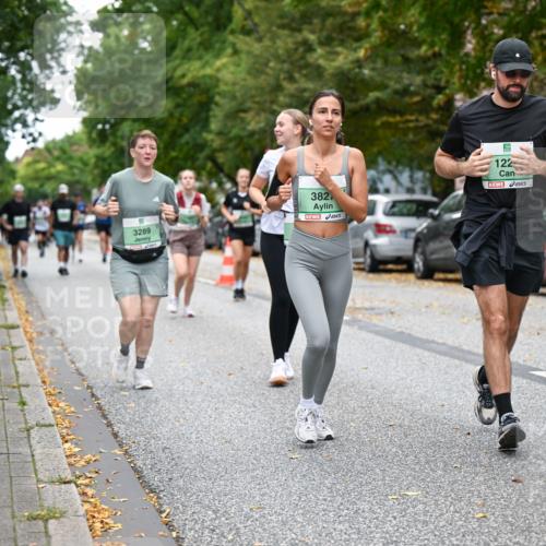 21.09.2025 - PSD Bank Halbmarathon Dr. Thomas Lammeyer http://msf.ph/oto/8935664 21.09.2025 10:59:10 Laufen 3289, 382, 122 meine-sportfotos.de