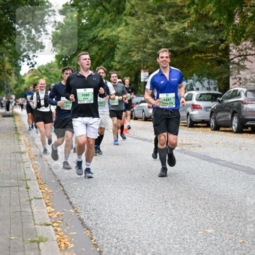 21.09.2025 - PSD Bank Halbmarathon Dr. Thomas Lammeyer http://msf.ph/oto/8935750 21.09.2025 10:59:33 Laufen 1680, 1678, 384, 1681, 3239 meine-sportfotos.de