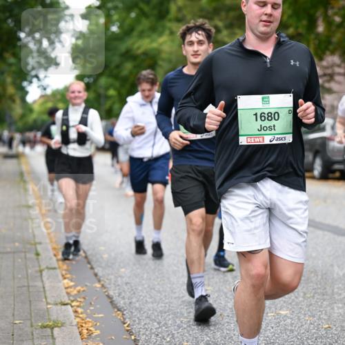 21.09.2025 - PSD Bank Halbmarathon Dr. Thomas Lammeyer http://msf.ph/oto/8935769 21.09.2025 10:59:35 Laufen 1680, 11 meine-sportfotos.de