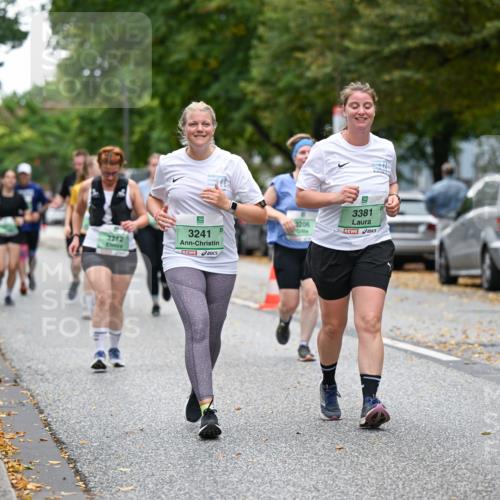 21.09.2025 - PSD Bank Halbmarathon Dr. Thomas Lammeyer http://msf.ph/oto/8935926 21.09.2025 11:00:12 Laufen 3712, 3241, 1206, 3381 meine-sportfotos.de
