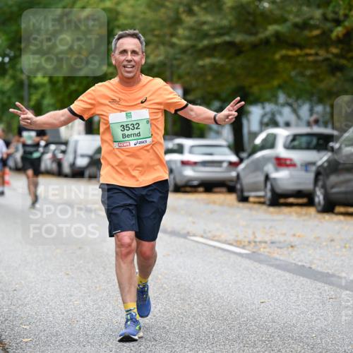 21.09.2025 - PSD Bank Halbmarathon Dr. Thomas Lammeyer http://msf.ph/oto/8936004 21.09.2025 11:00:31 Laufen 3532 meine-sportfotos.de