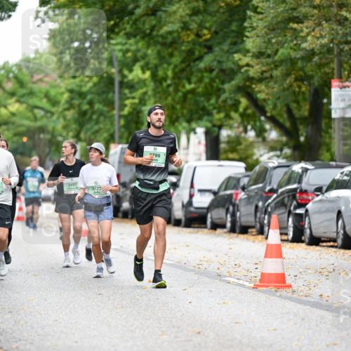 21.09.2025 - PSD Bank Halbmarathon Dr. Thomas Lammeyer http://msf.ph/oto/8936007 21.09.2025 11:00:33 Laufen 3797, 3673, 3487, 3722, 2799 meine-sportfotos.de