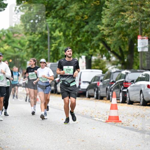 21.09.2025 - PSD Bank Halbmarathon Dr. Thomas Lammeyer http://msf.ph/oto/8936011 21.09.2025 11:00:33 Laufen 3797, 3673, 05, 3487, 3799 meine-sportfotos.de