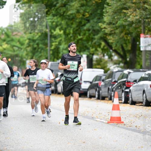 21.09.2025 - PSD Bank Halbmarathon Dr. Thomas Lammeyer http://msf.ph/oto/8936012 21.09.2025 11:00:34 Laufen 3797, 3673, 3487, 3799 meine-sportfotos.de