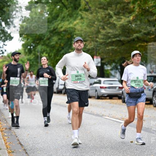 21.09.2025 - PSD Bank Halbmarathon Dr. Thomas Lammeyer http://msf.ph/oto/8936047 21.09.2025 11:00:41 Laufen 3797, 3905, 3673, 3723 meine-sportfotos.de
