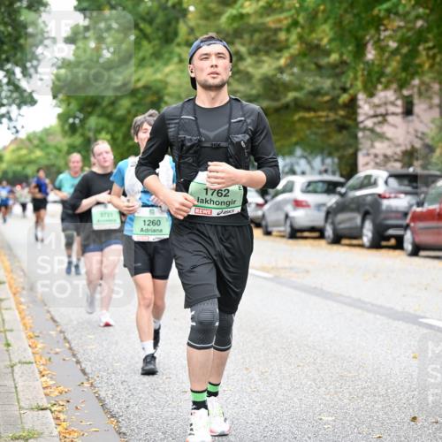21.09.2025 - PSD Bank Halbmarathon Dr. Thomas Lammeyer http://msf.ph/oto/8936087 21.09.2025 11:00:47 Laufen 3721, 1260, 1762 meine-sportfotos.de