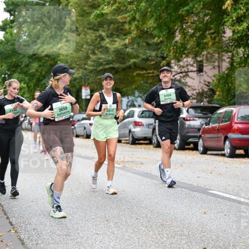 21.09.2025 - PSD Bank Halbmarathon Dr. Thomas Lammeyer http://msf.ph/oto/8936261 21.09.2025 11:01:25 Laufen 1156, 3658, 5, 3317, 3404, 4925 meine-sportfotos.de