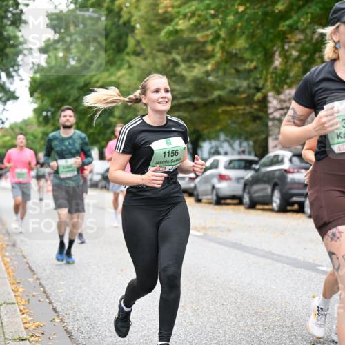 21.09.2025 - PSD Bank Halbmarathon Dr. Thomas Lammeyer http://msf.ph/oto/8936272 21.09.2025 11:01:27 Laufen 3260, 1156, 3658 meine-sportfotos.de