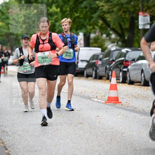 21.09.2025 - PSD Bank Halbmarathon Dr. Thomas Lammeyer http://msf.ph/oto/8936421 21.09.2025 11:02:03 Laufen 3502, 3691, 3684, 3705, 3020 meine-sportfotos.de