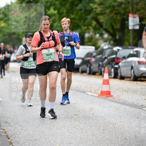 21.09.2025 - PSD Bank Halbmarathon Dr. Thomas Lammeyer http://msf.ph/oto/8936423 21.09.2025 11:02:04 Laufen 3502, 3691, 3684, 3705, 3628 meine-sportfotos.de