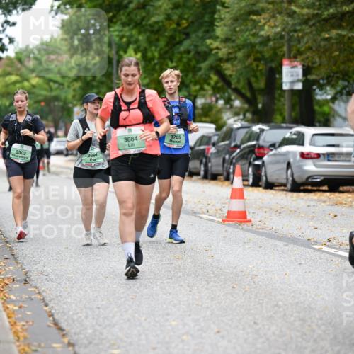 21.09.2025 - PSD Bank Halbmarathon Dr. Thomas Lammeyer http://msf.ph/oto/8936424 21.09.2025 11:02:04 Laufen 3502, 3691, 3684, 3705, 3620 meine-sportfotos.de
