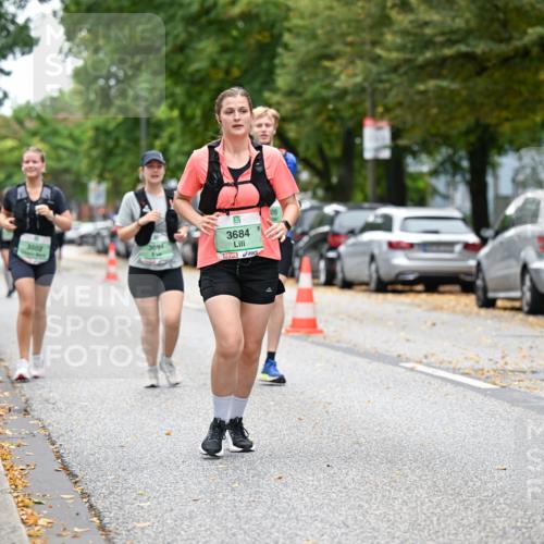 21.09.2025 - PSD Bank Halbmarathon Dr. Thomas Lammeyer http://msf.ph/oto/8936431 21.09.2025 11:02:06 Laufen 3502, 3691, 3684, 3303 meine-sportfotos.de