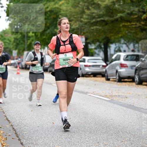 21.09.2025 - PSD Bank Halbmarathon Dr. Thomas Lammeyer http://msf.ph/oto/8936438 21.09.2025 11:02:07 Laufen 3691, 3684 meine-sportfotos.de