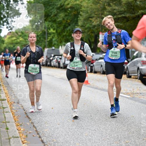 21.09.2025 - PSD Bank Halbmarathon Dr. Thomas Lammeyer http://msf.ph/oto/8936448 21.09.2025 11:02:08 Laufen 3502, 3691, 3705, 368 meine-sportfotos.de