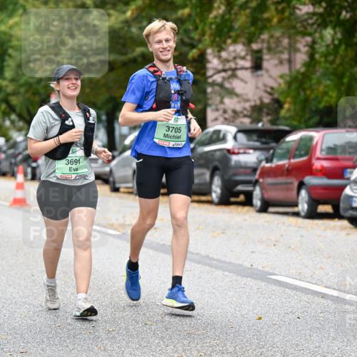 21.09.2025 - PSD Bank Halbmarathon Dr. Thomas Lammeyer http://msf.ph/oto/8936454 21.09.2025 11:02:09 Laufen 3502, 3691, 3705 meine-sportfotos.de