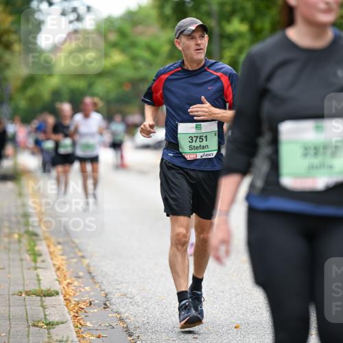 21.09.2025 - PSD Bank Halbmarathon Dr. Thomas Lammeyer http://msf.ph/oto/8936596 21.09.2025 11:02:49 Laufen 3751, 3378 meine-sportfotos.de