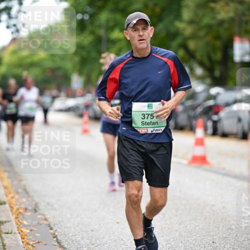 21.09.2025 - PSD Bank Halbmarathon Dr. Thomas Lammeyer http://msf.ph/oto/8936608 21.09.2025 11:02:50 Laufen 375 meine-sportfotos.de