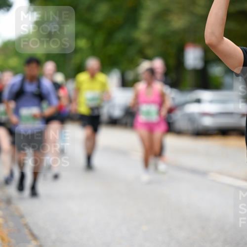 21.09.2025 - PSD Bank Halbmarathon Dr. Thomas Lammeyer http://msf.ph/oto/8936817 21.09.2025 11:03:37 Laufen 3717 meine-sportfotos.de
