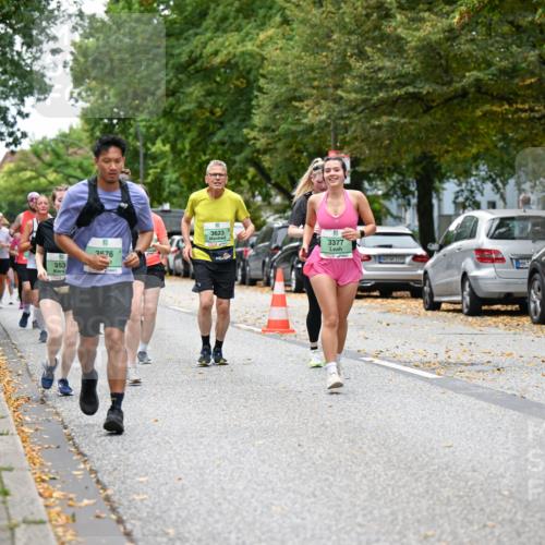 21.09.2025 - PSD Bank Halbmarathon Dr. Thomas Lammeyer http://msf.ph/oto/8936822 21.09.2025 11:03:38 Laufen 3623, 3676, 3377, 353 meine-sportfotos.de