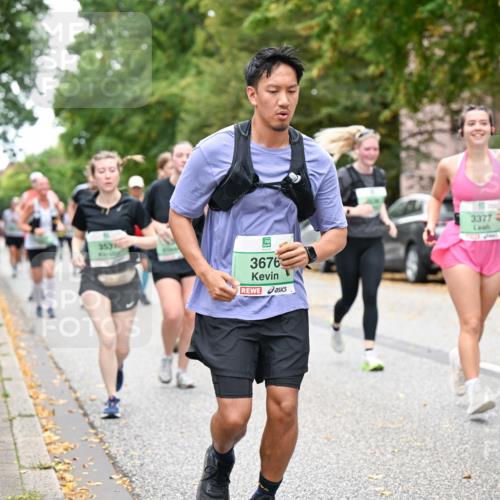 21.09.2025 - PSD Bank Halbmarathon Dr. Thomas Lammeyer http://msf.ph/oto/8936841 21.09.2025 11:03:41 Laufen 3537, 3676, 3377 meine-sportfotos.de