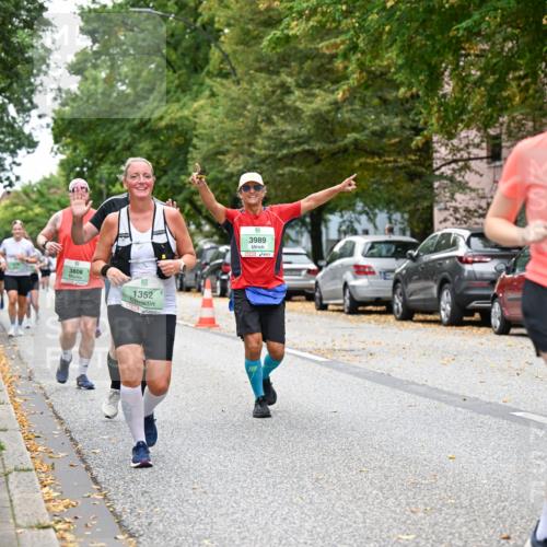 21.09.2025 - PSD Bank Halbmarathon Dr. Thomas Lammeyer http://msf.ph/oto/8936862 21.09.2025 11:03:45 Laufen 3808, 1352, 3989, 362 meine-sportfotos.de