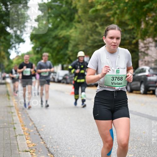 21.09.2025 - PSD Bank Halbmarathon Dr. Thomas Lammeyer http://msf.ph/oto/8936919 21.09.2025 11:03:56 Laufen 3768 meine-sportfotos.de
