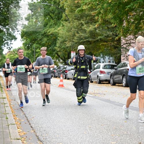 21.09.2025 - PSD Bank Halbmarathon Dr. Thomas Lammeyer http://msf.ph/oto/8936926 21.09.2025 11:03:57 Laufen 3608, 3707, 351, 4915 meine-sportfotos.de