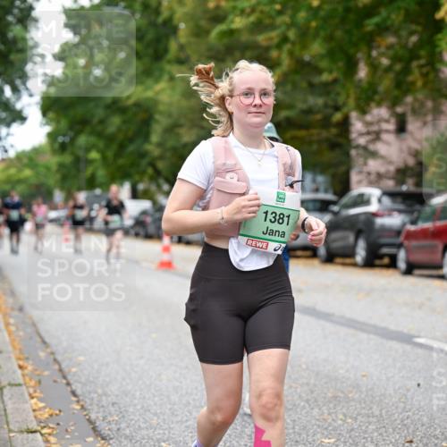 21.09.2025 - PSD Bank Halbmarathon Dr. Thomas Lammeyer http://msf.ph/oto/8936979 21.09.2025 11:04:09 Laufen 1381 meine-sportfotos.de