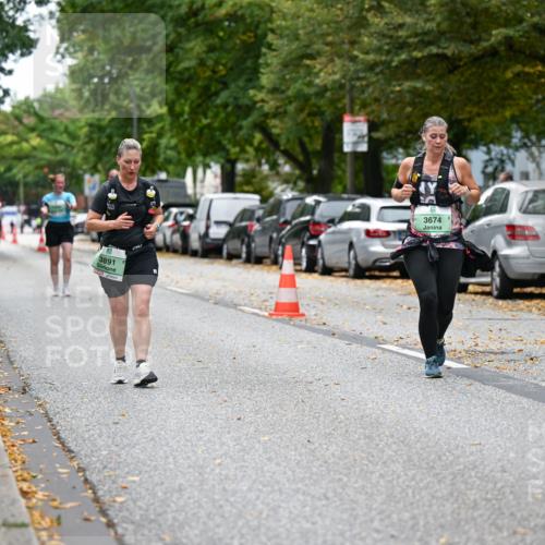 21.09.2025 - PSD Bank Halbmarathon Dr. Thomas Lammeyer http://msf.ph/oto/8937086 21.09.2025 11:04:40 Laufen 3891, 3674 meine-sportfotos.de