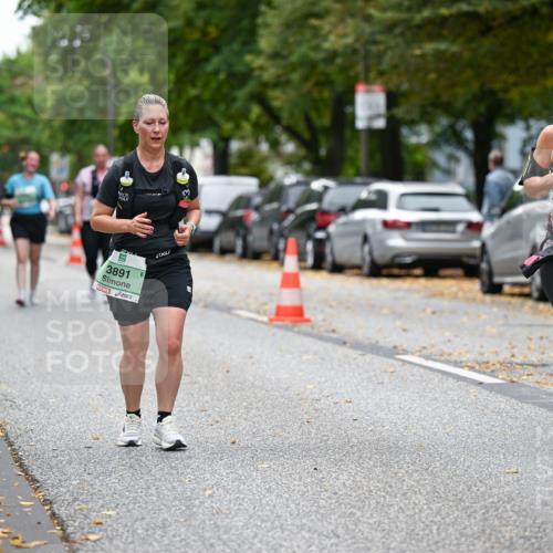 21.09.2025 - PSD Bank Halbmarathon Dr. Thomas Lammeyer http://msf.ph/oto/8937093 21.09.2025 11:04:41 Laufen 3891, 3674 meine-sportfotos.de