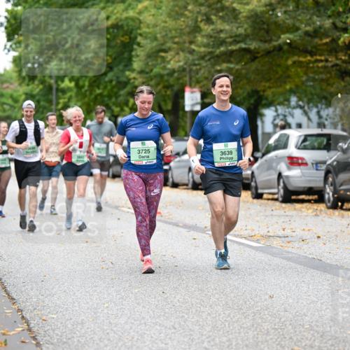 21.09.2025 - PSD Bank Halbmarathon Dr. Thomas Lammeyer http://msf.ph/oto/8937216 21.09.2025 11:05:42 Laufen 1006, 3843, 3725, 3639 meine-sportfotos.de