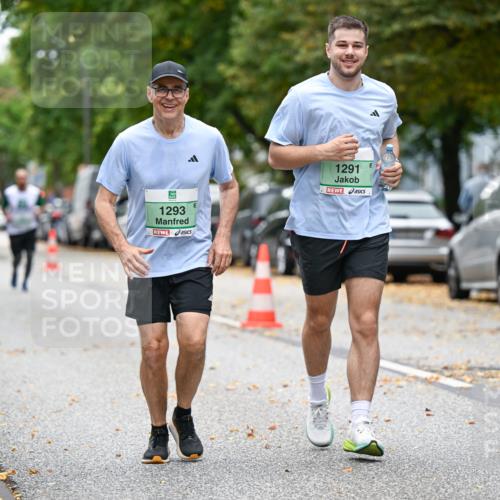 21.09.2025 - PSD Bank Halbmarathon Dr. Thomas Lammeyer http://msf.ph/oto/8937300 21.09.2025 11:05:59 Laufen 1293, 1291 meine-sportfotos.de