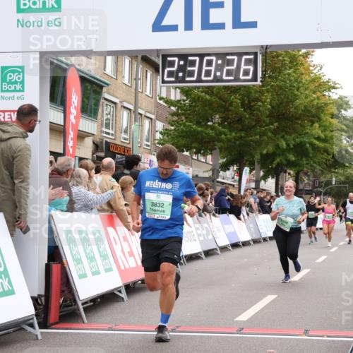 21.09.2025 - PSD Bank Halbmarathon Strokosch-Dieckow http://msf.ph/oto/8937933 21.09.2025 12:37:50 Ziel 3398, 3832 meine-sportfotos.de
