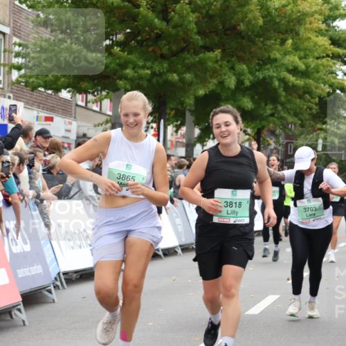21.09.2025 - PSD Bank Halbmarathon Strokosch-Dieckow http://msf.ph/oto/8937964 21.09.2025 12:38:17 Ziel 3233, 3543, 3703, 3799, 3818, 3865 meine-sportfotos.de