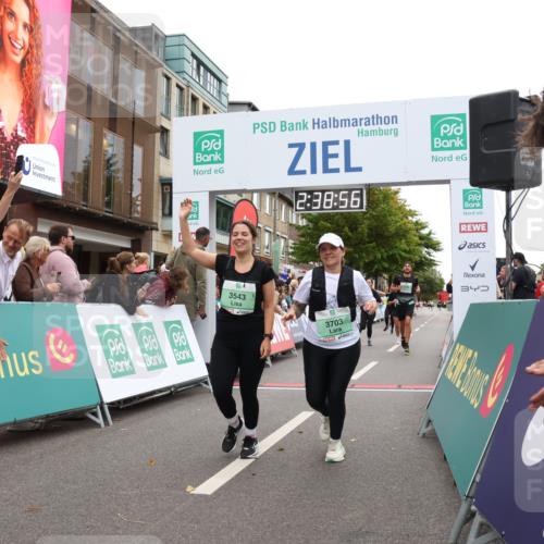 21.09.2025 - PSD Bank Halbmarathon Strokosch-Dieckow http://msf.ph/oto/8937971 21.09.2025 12:38:20 Ziel 1156, 3233, 3487, 3543, 3703, 3799, 3818, 3865, 3905 meine-sportfotos.de