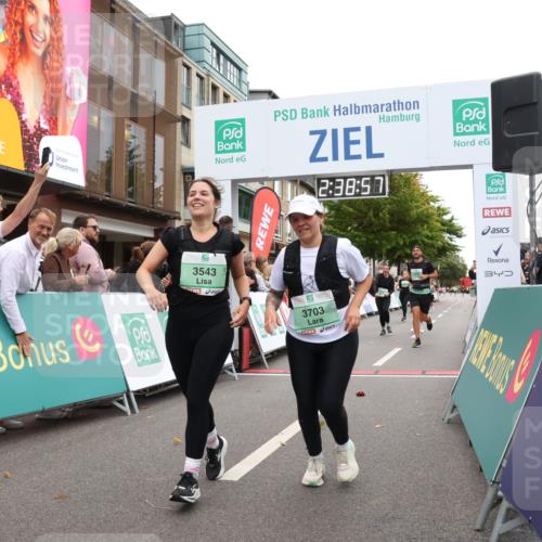 21.09.2025 - PSD Bank Halbmarathon Strokosch-Dieckow http://msf.ph/oto/8937972 21.09.2025 12:38:21 Ziel 1156, 3487, 3543, 3703, 3799, 3818, 3865, 3905 meine-sportfotos.de