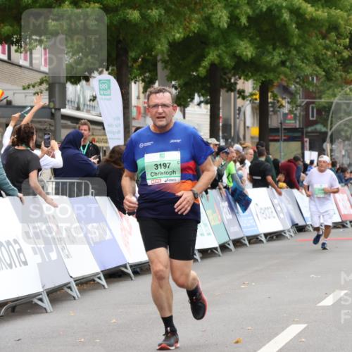 21.09.2025 - PSD Bank Halbmarathon Strokosch-Dieckow http://msf.ph/oto/8938003 21.09.2025 12:39:01 Ziel 3158, 3197, 3821, 3861 meine-sportfotos.de