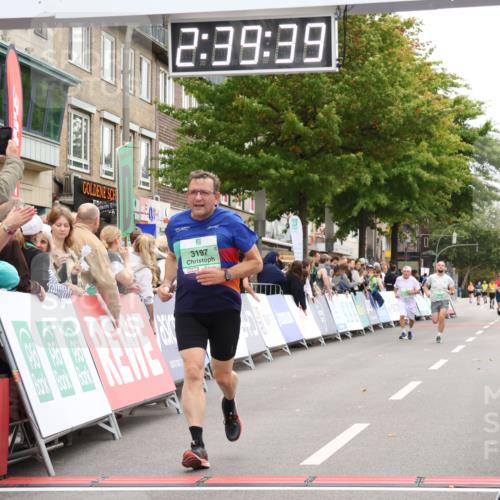 21.09.2025 - PSD Bank Halbmarathon Strokosch-Dieckow http://msf.ph/oto/8938007 21.09.2025 12:39:03 Ziel 3158, 3197, 3365, 3821, 3861 meine-sportfotos.de