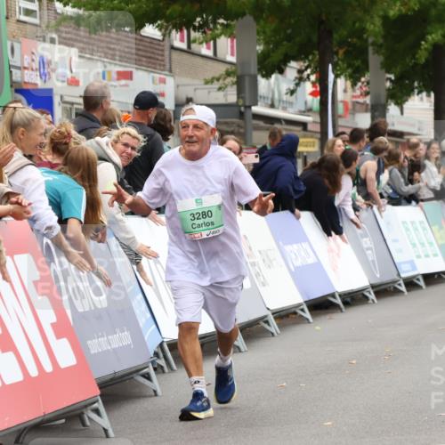 21.09.2025 - PSD Bank Halbmarathon Strokosch-Dieckow http://msf.ph/oto/8938014 21.09.2025 12:39:10 Ziel 3197, 3238, 3280, 3365 meine-sportfotos.de