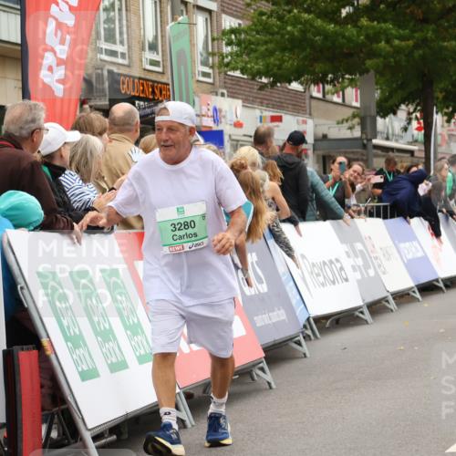 21.09.2025 - PSD Bank Halbmarathon Strokosch-Dieckow http://msf.ph/oto/8938016 21.09.2025 12:39:12 Ziel 3238, 3280, 3365 meine-sportfotos.de