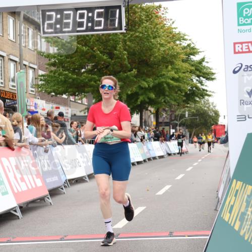 21.09.2025 - PSD Bank Halbmarathon Strokosch-Dieckow http://msf.ph/oto/8938023 21.09.2025 12:39:15 Ziel 3238, 3280, 3365 meine-sportfotos.de