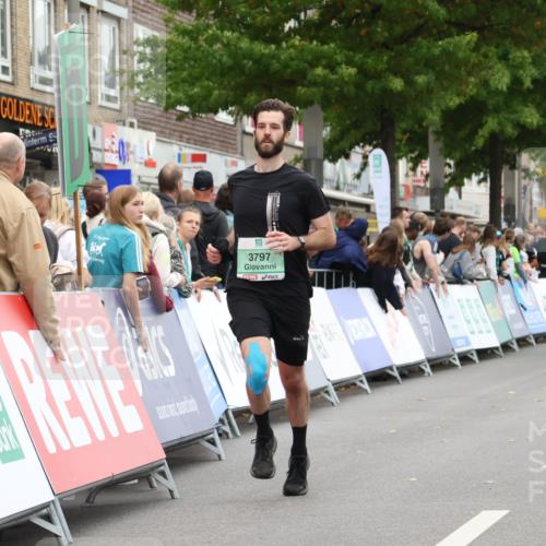 21.09.2025 - PSD Bank Halbmarathon Strokosch-Dieckow http://msf.ph/oto/8938033 21.09.2025 12:39:26 Ziel 3797 meine-sportfotos.de