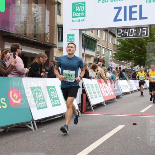 21.09.2025 - PSD Bank Halbmarathon Strokosch-Dieckow http://msf.ph/oto/8938045 21.09.2025 12:39:36 Ziel 2765, 3566, 3623 meine-sportfotos.de
