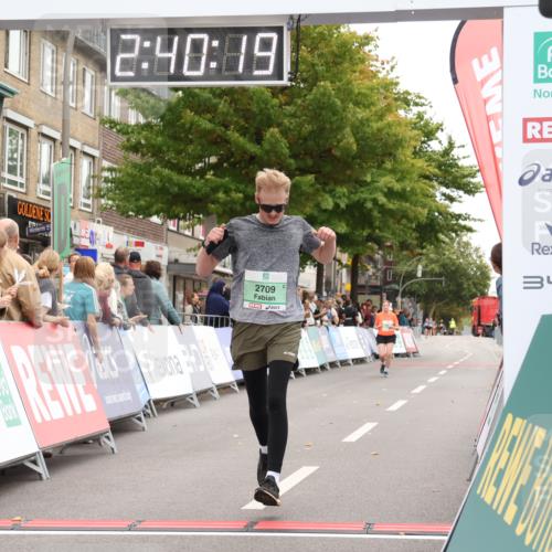 21.09.2025 - PSD Bank Halbmarathon Strokosch-Dieckow http://msf.ph/oto/8938059 21.09.2025 12:39:43 Ziel 2709, 2765, 3566, 3623 meine-sportfotos.de